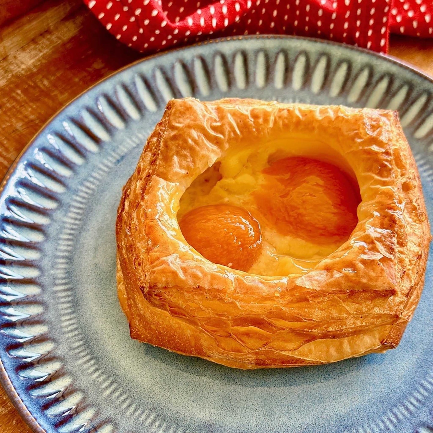 Danish Apricot