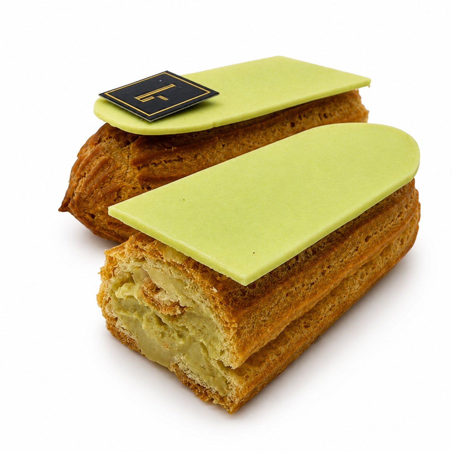 Pistachio Éclair