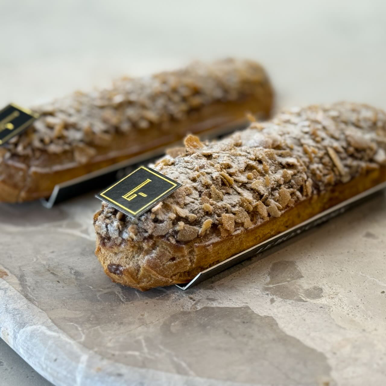 Hazelnut Éclair